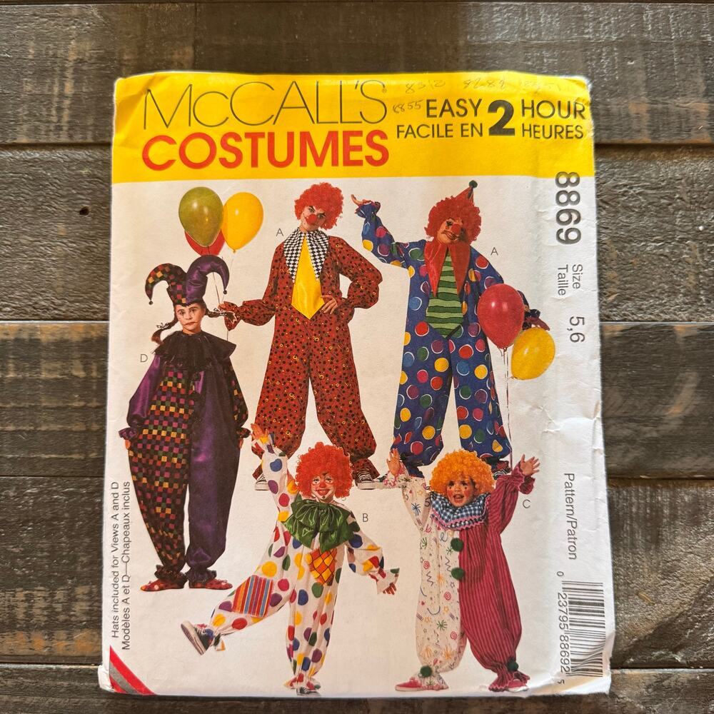 "Clown Costumes"‎ ©2001 McCall's Costumes Sewing Pattern # MP348 Boy/Girl 5-6